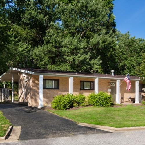 3 BD Midway Common
