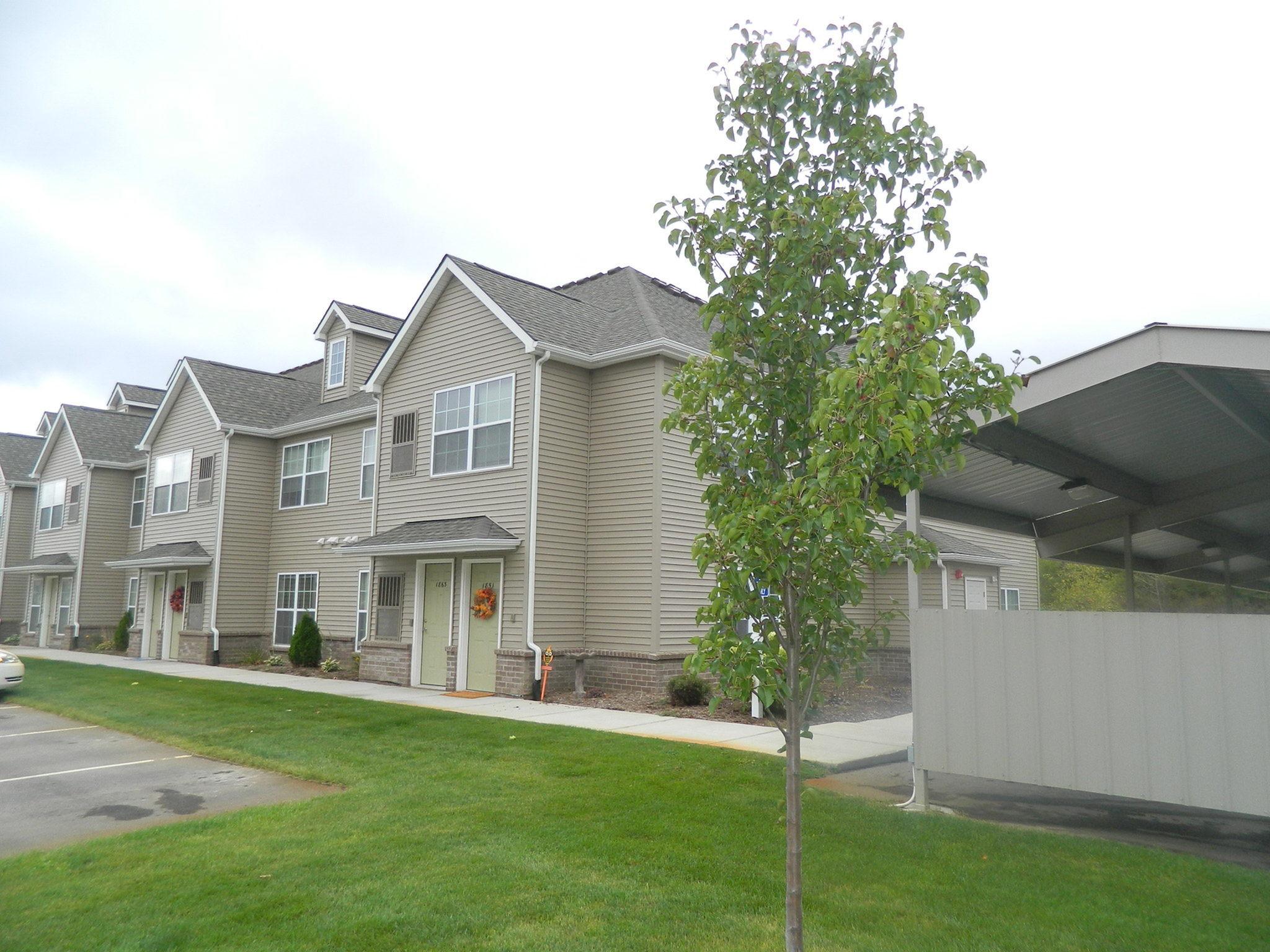 View Photos & Take A Virtual Tour Mallard Pond Apartments & Condos