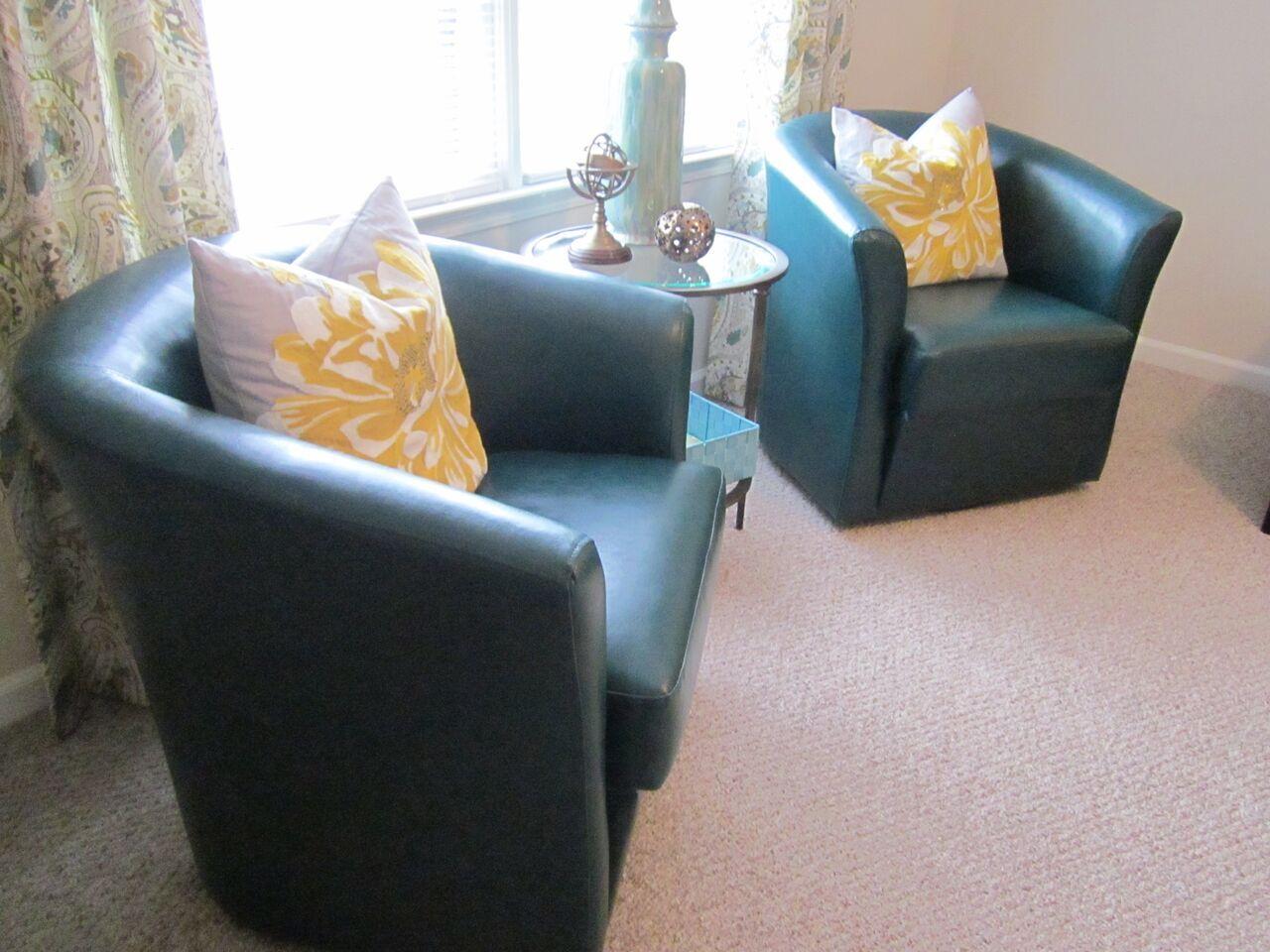 View Photos Woodglen Apartments